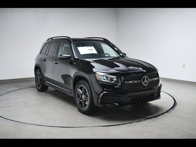 2024 Mercedes-Benz GLB 250