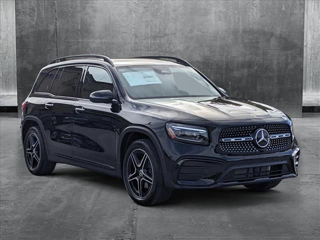 2024 Mercedes-Benz GLB 250