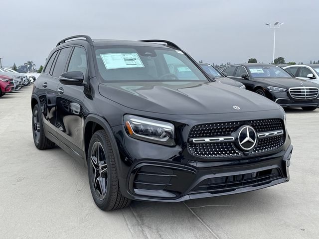 2024 Mercedes-Benz GLB 250