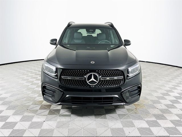 2024 Mercedes-Benz GLB 250