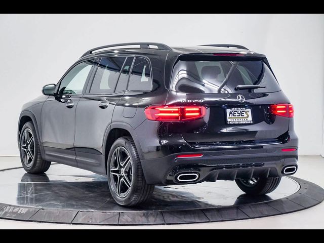 2024 Mercedes-Benz GLB 250