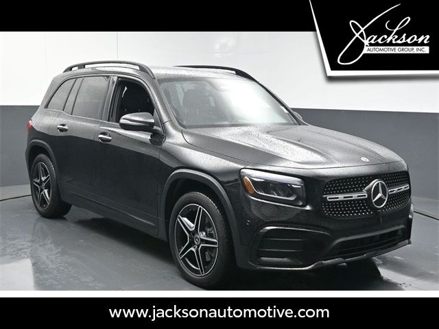 2024 Mercedes-Benz GLB 250