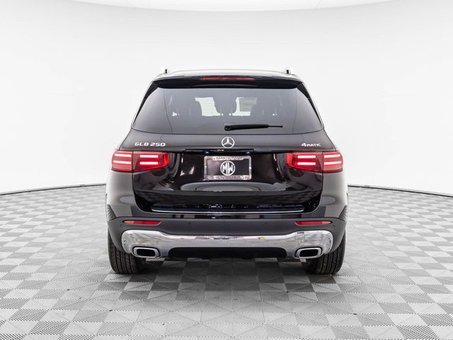 2024 Mercedes-Benz GLB 250