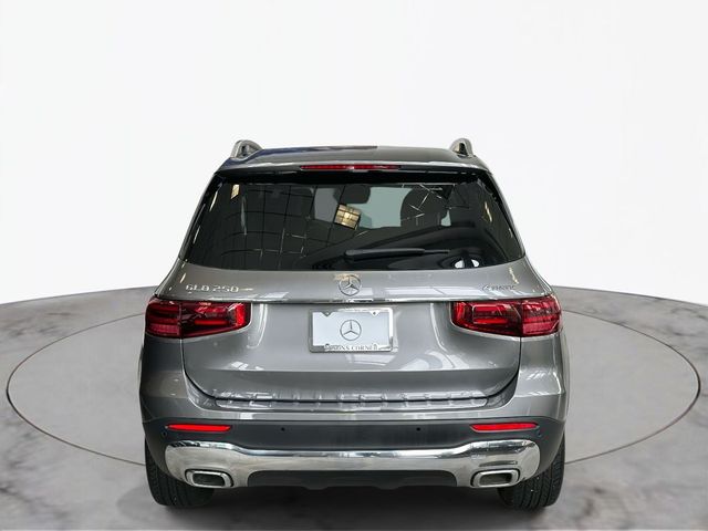 2024 Mercedes-Benz GLB 250