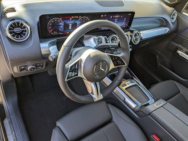 2024 Mercedes-Benz GLB 250