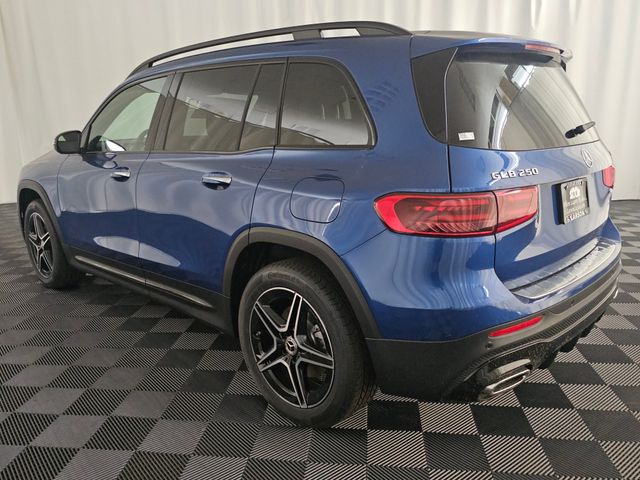 2024 Mercedes-Benz GLB 250