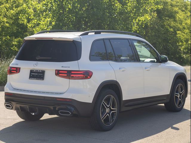 2024 Mercedes-Benz GLB 250