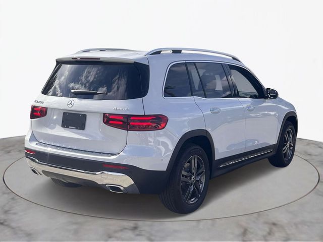 2024 Mercedes-Benz GLB 250