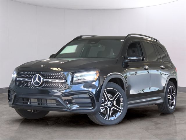 2024 Mercedes-Benz GLB 250