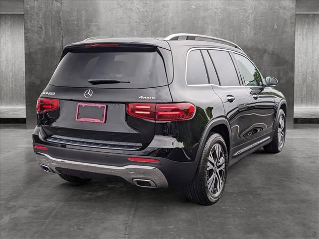 2024 Mercedes-Benz GLB 250