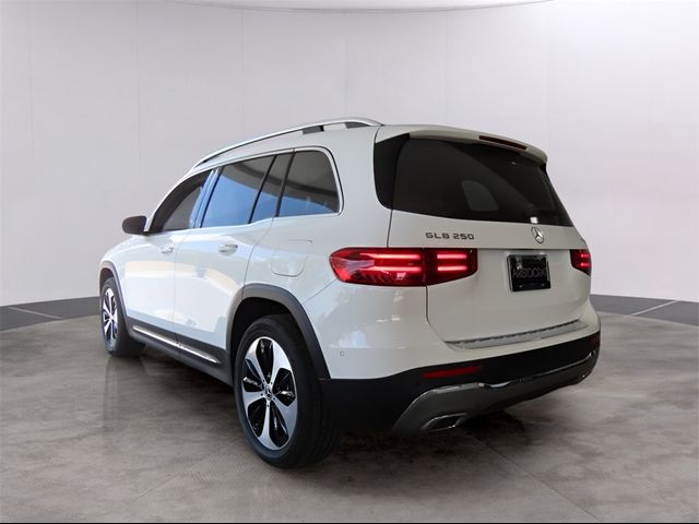 2024 Mercedes-Benz GLB 250