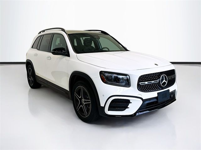 2024 Mercedes-Benz GLB 250