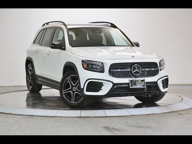 2024 Mercedes-Benz GLB 250