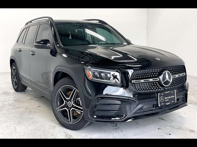 2024 Mercedes-Benz GLB 250