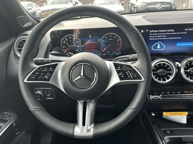 2024 Mercedes-Benz GLB 250