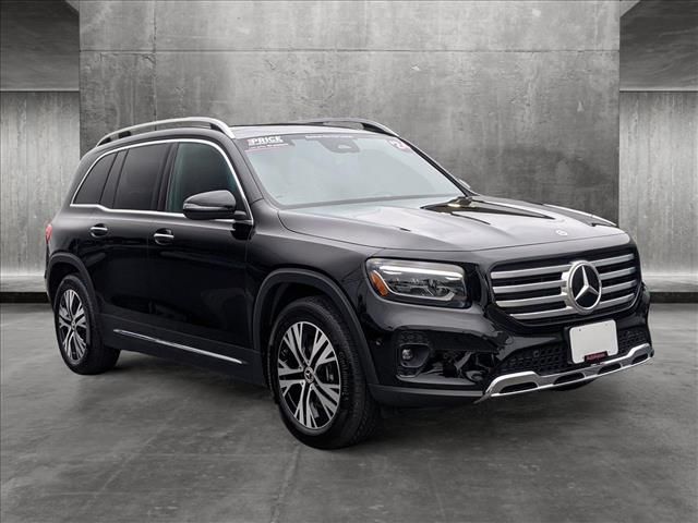 2024 Mercedes-Benz GLB 250