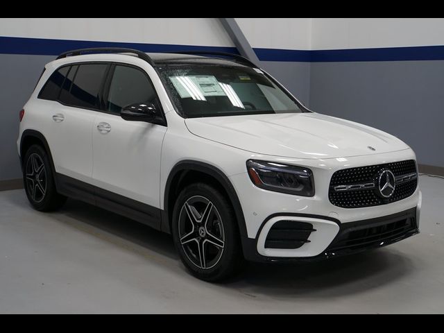 2024 Mercedes-Benz GLB 250