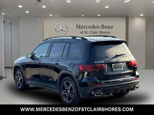 2024 Mercedes-Benz GLB 250