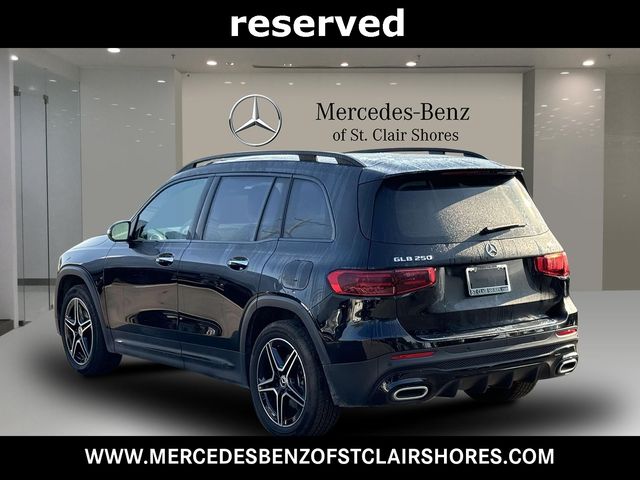 2024 Mercedes-Benz GLB 250