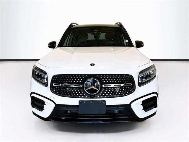 2024 Mercedes-Benz GLB 250