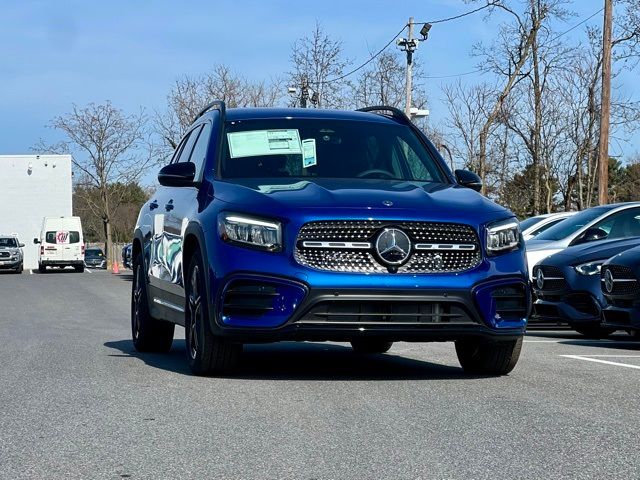 2024 Mercedes-Benz GLB 250