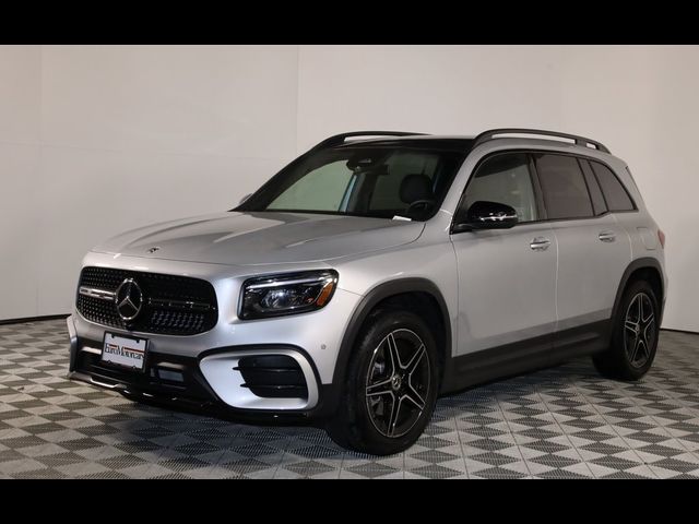 2024 Mercedes-Benz GLB 250