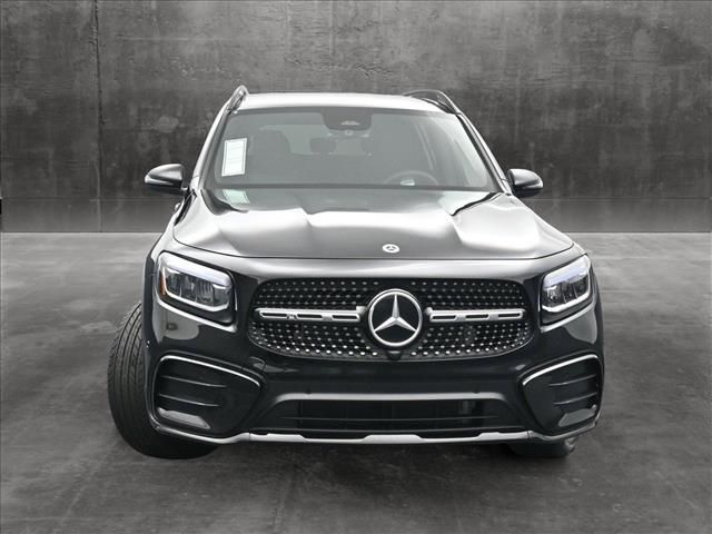 2024 Mercedes-Benz GLB 250