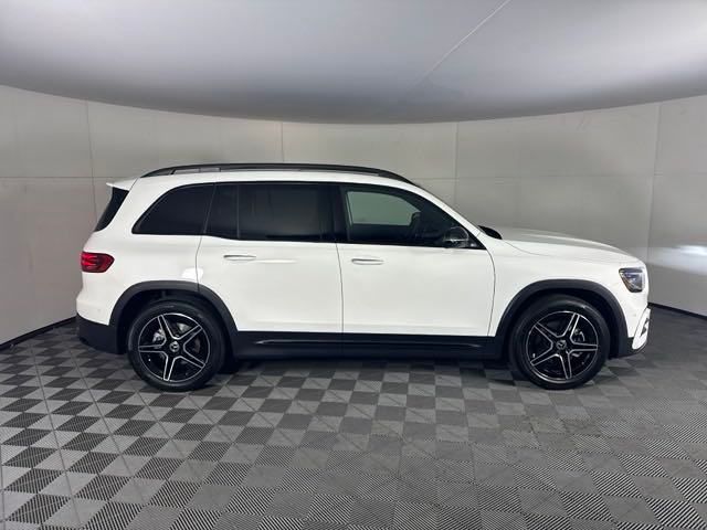 2024 Mercedes-Benz GLB 250