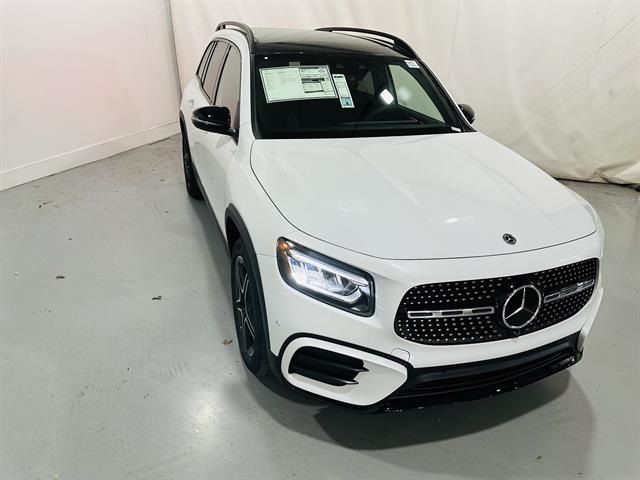 2024 Mercedes-Benz GLB 250