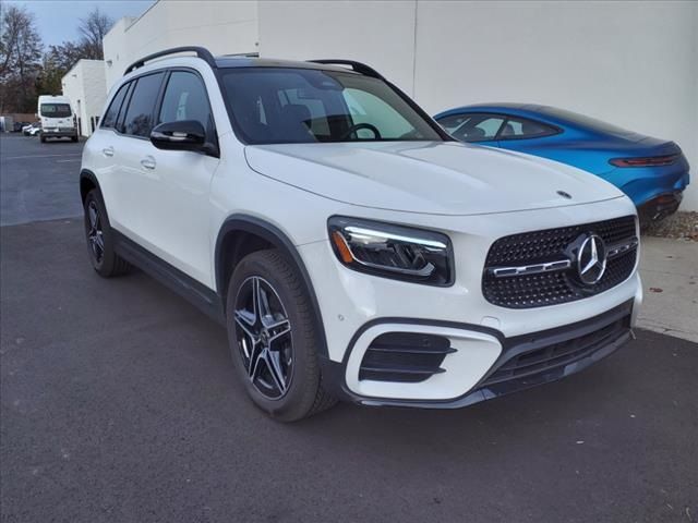 2024 Mercedes-Benz GLB 250