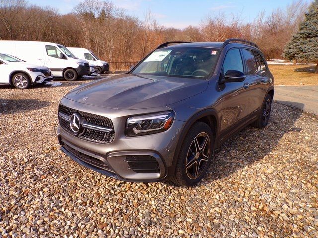 2024 Mercedes-Benz GLB 250