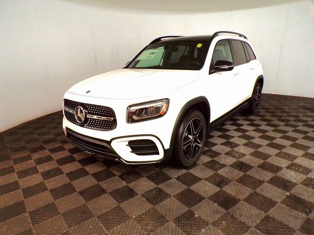 2024 Mercedes-Benz GLB 250