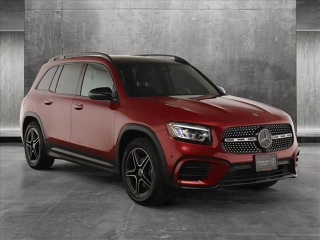 2024 Mercedes-Benz GLB 250