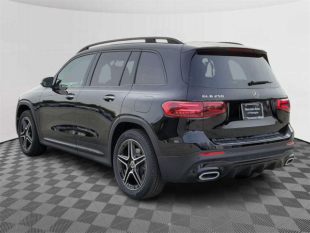 2024 Mercedes-Benz GLB 250