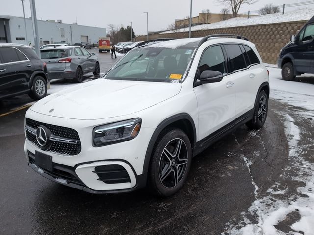 2024 Mercedes-Benz GLB 250