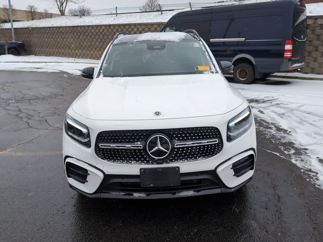 2024 Mercedes-Benz GLB 250