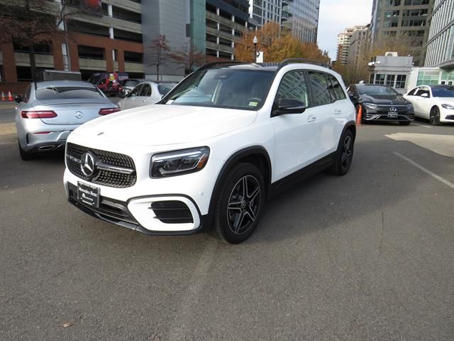 2024 Mercedes-Benz GLB 250