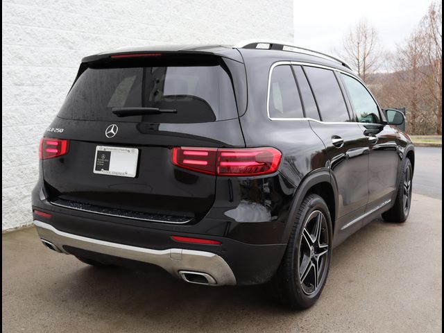 2024 Mercedes-Benz GLB 250
