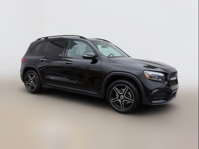 2024 Mercedes-Benz GLB 250