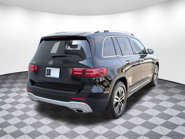 2024 Mercedes-Benz GLB 250