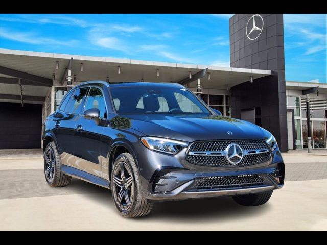 2024 Mercedes-Benz GLC 300