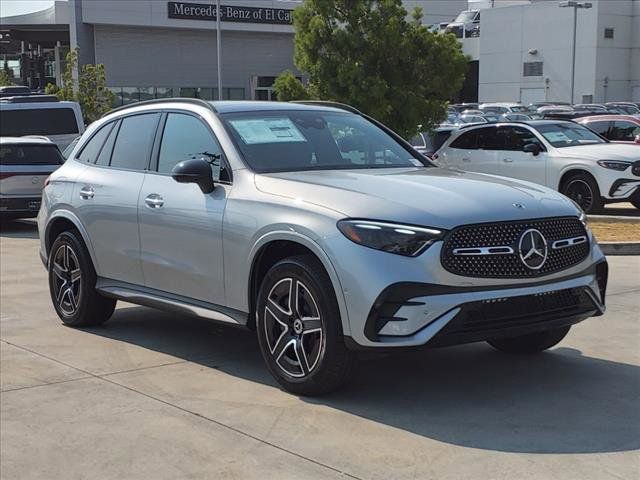 2024 Mercedes-Benz GLC 300