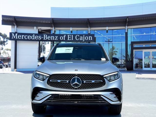 2024 Mercedes-Benz GLC 300