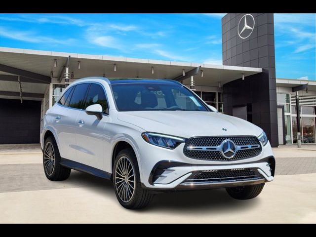 2024 Mercedes-Benz GLC 300