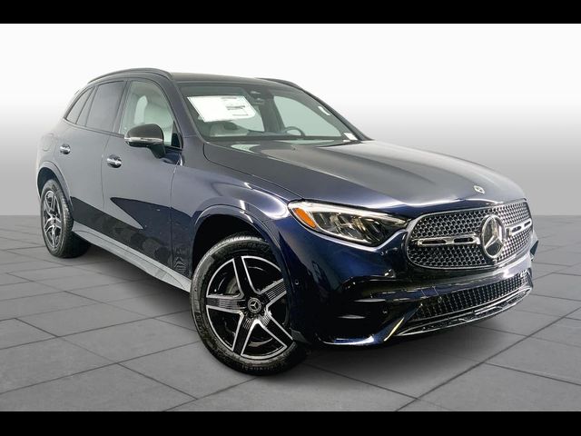 2024 Mercedes-Benz GLC 300