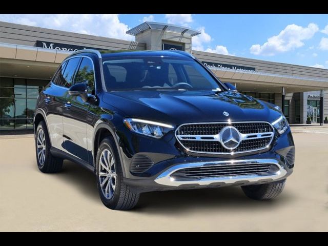 2024 Mercedes-Benz GLC 300