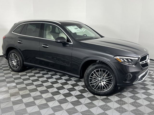 2024 Mercedes-Benz GLC 300