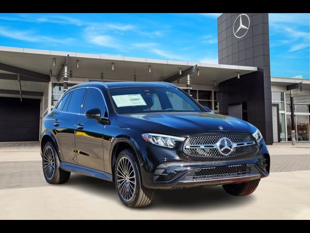 2024 Mercedes-Benz GLC 300