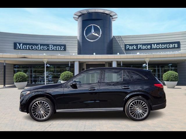 2024 Mercedes-Benz GLC 300