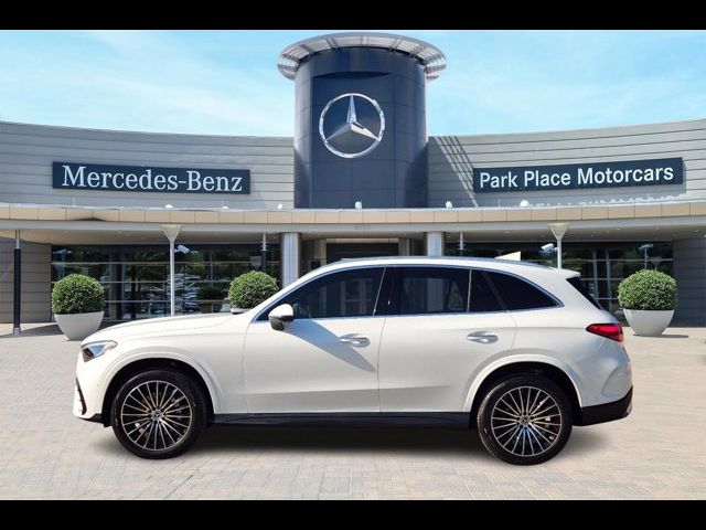 2024 Mercedes-Benz GLC 300